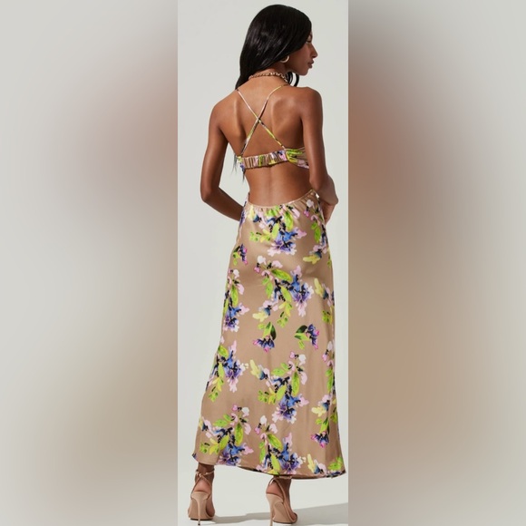 Astr the Label Colette Floral Satin Cutout Midi Dress - Picture 2 of 10